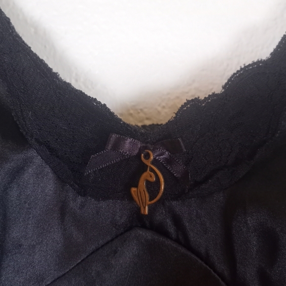 Baby Phat Vintage Y2K Black Lace Baby Doll Sweetheart Neckline Embroidered Cami - Picture 3 of 8